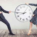 l-homme-et-la-femme-de-ralentir-le-temps