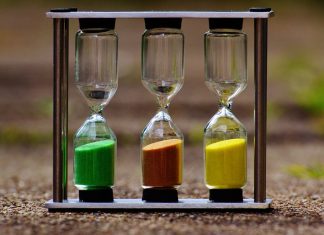 reversing-aging-in-human-hourglass-1